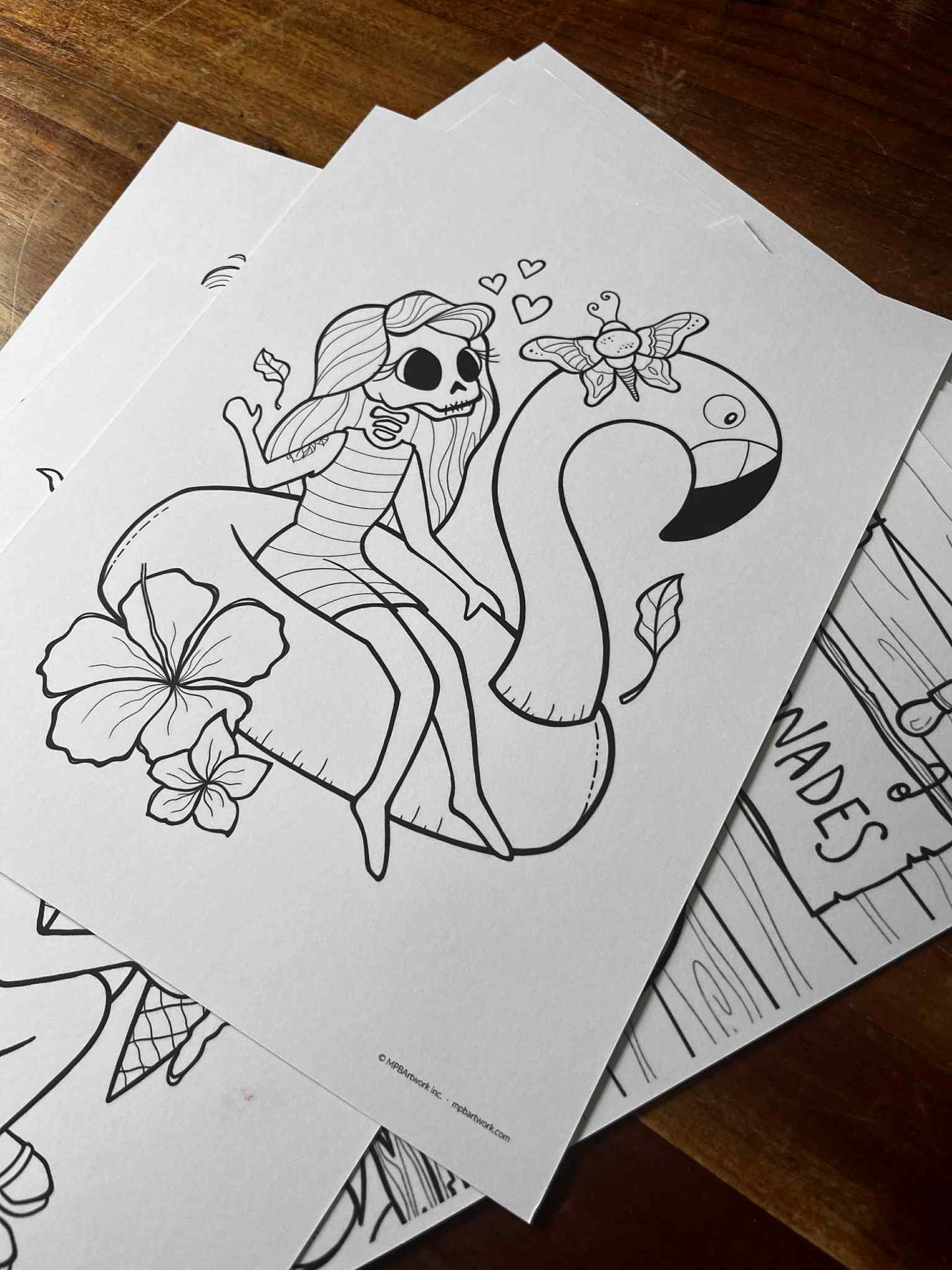 ☀️ ESTIVAL - 8 coloriages (à télécharger)