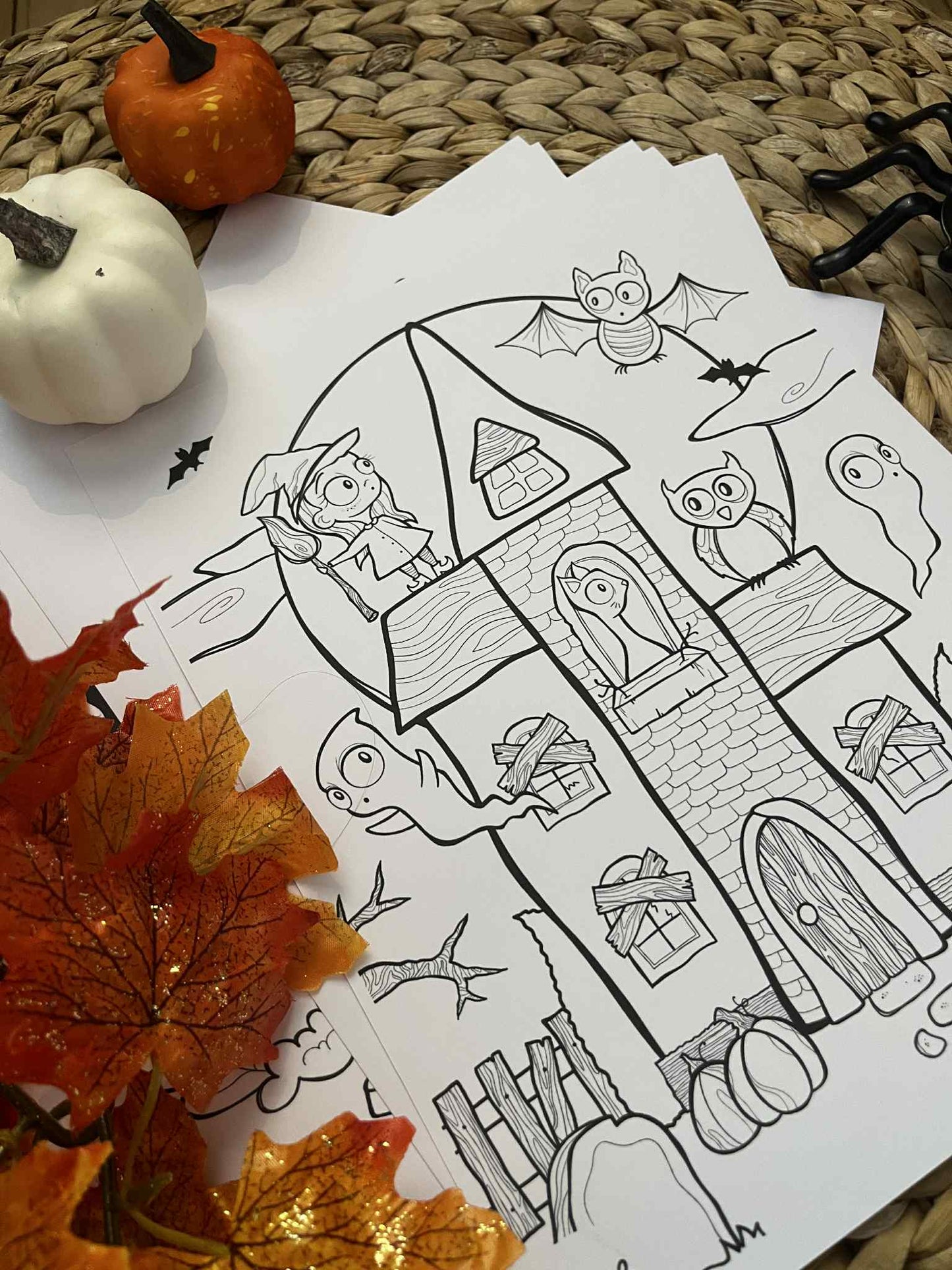 🎃 HALLOWEEN2025 - 8 coloriages (à télécharger)