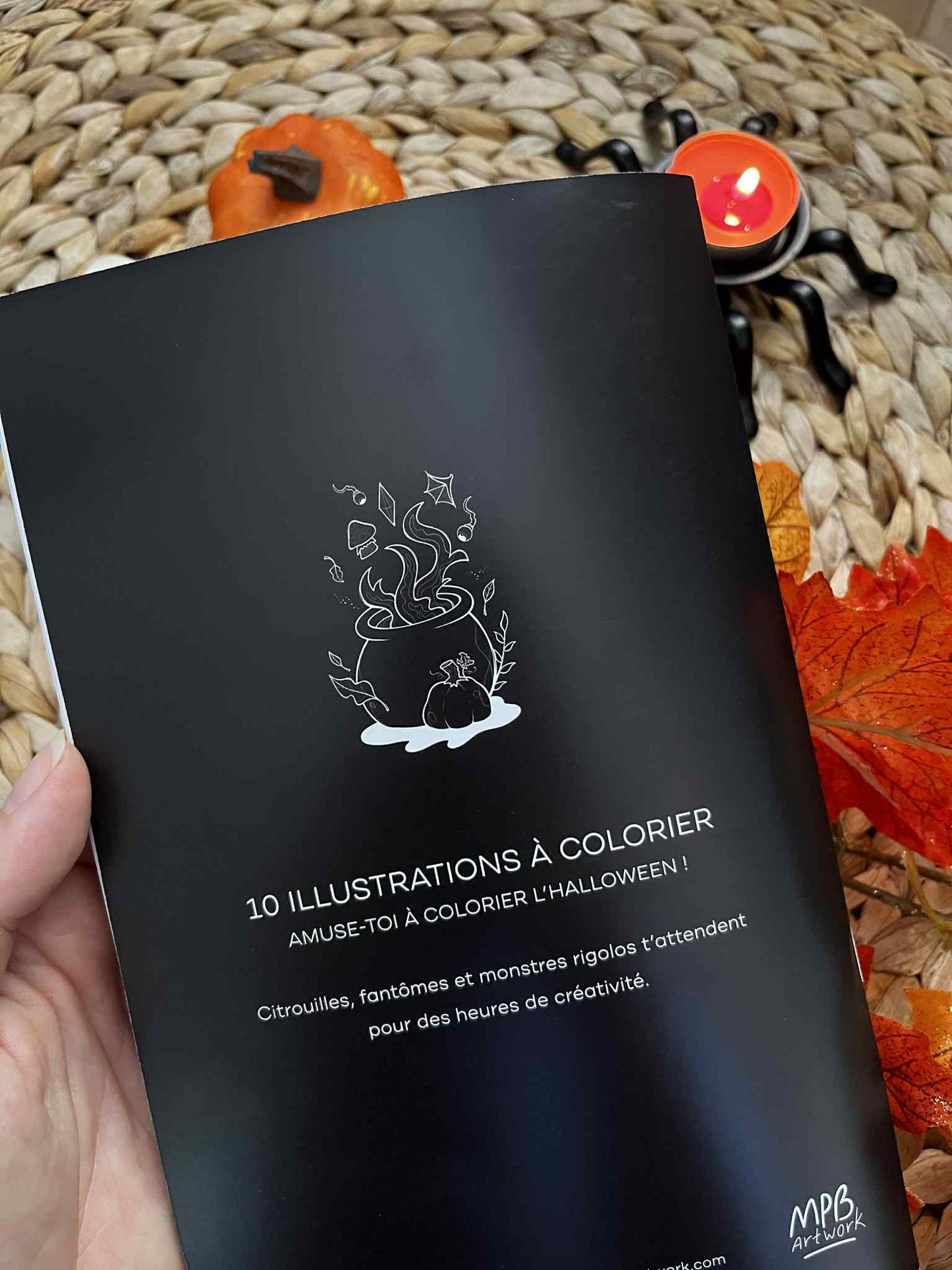 Mini-livre à colorier :: Petits Murmures - Édition Halloween
